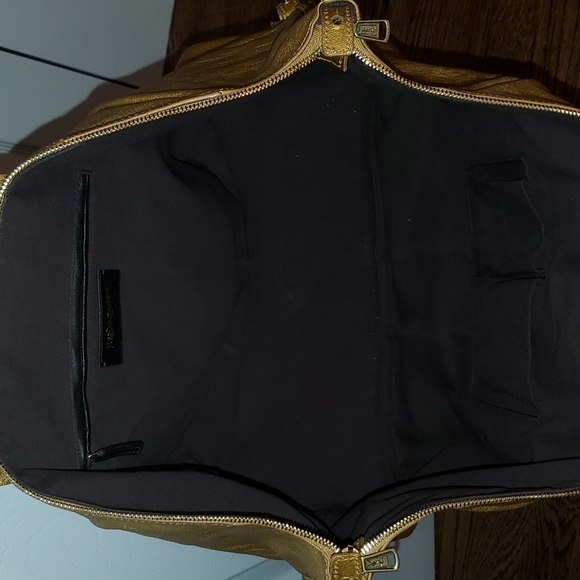 Yves Saint Laurent Easy Y Gold Bag - EUC - Picture 10 of 14